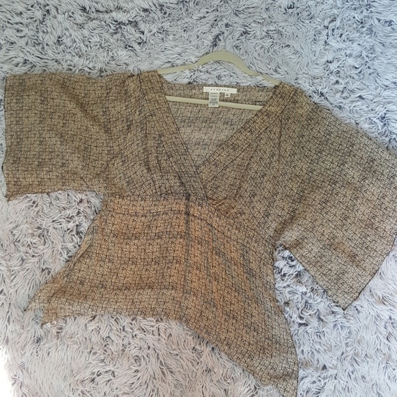 Silk, mock wrap, open side, flutter sleeve top - Picture 5 of 5